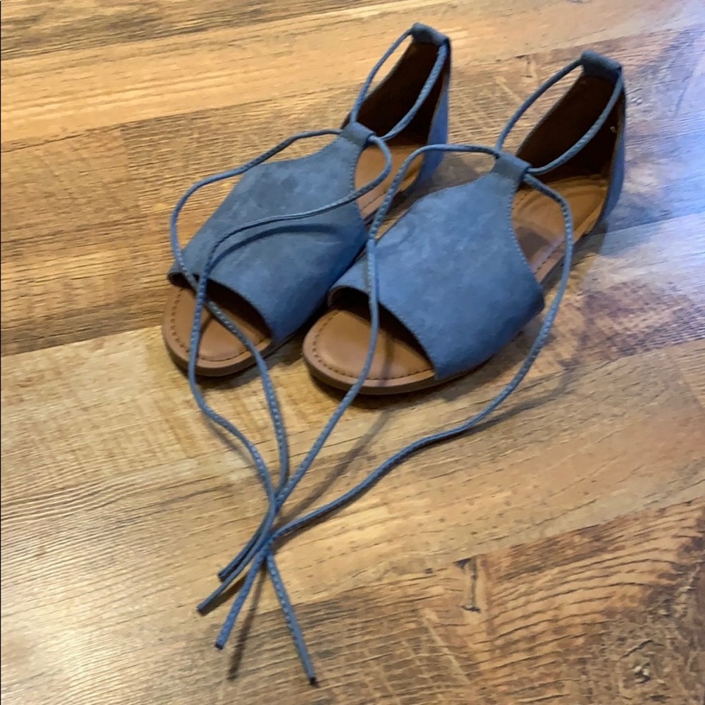 Sandals - Picture 3 of 3